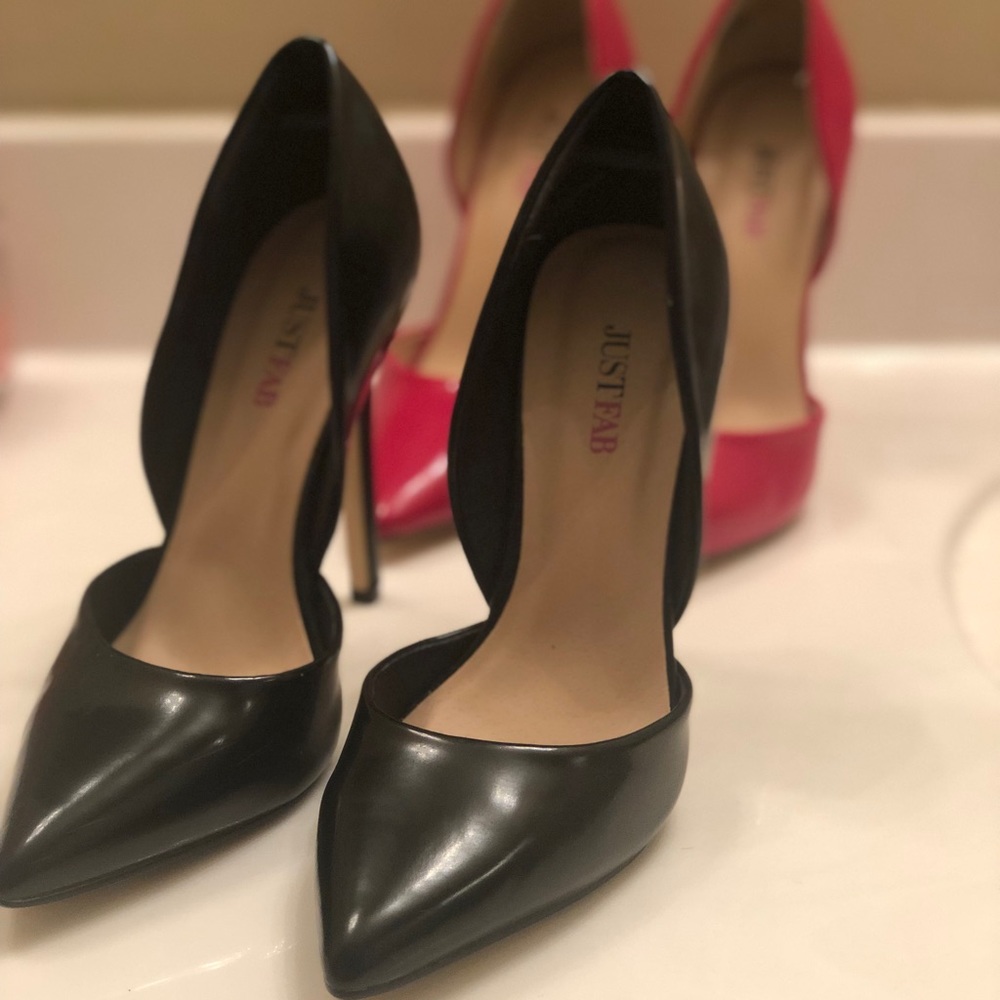 Black and red heels 👠